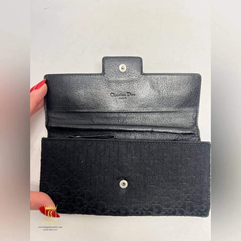 Christian dior wallet